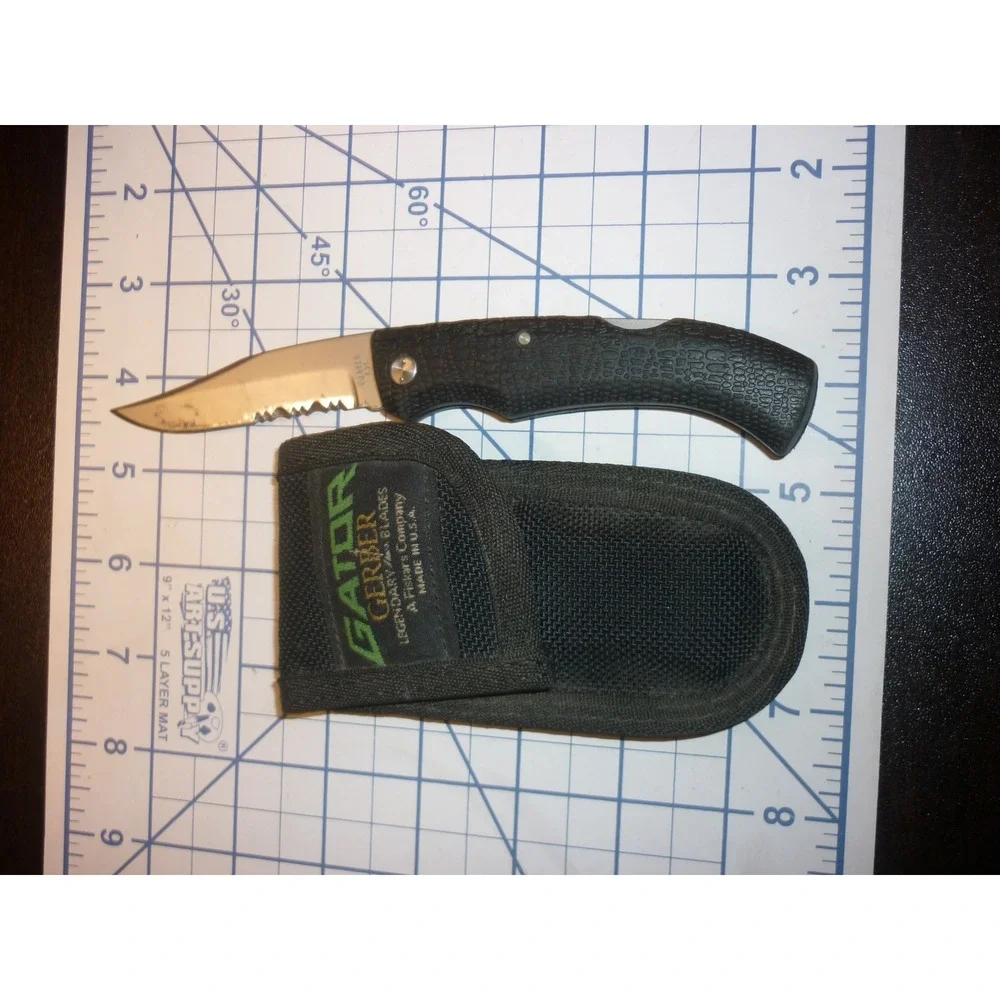 Vintage Gerber Gator 625 Folding Knife Partially Serrated USA Made With Sheath